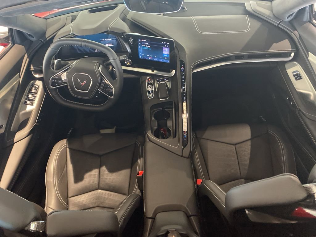 2025 Chevrolet Corvette 3LT - Photo 12