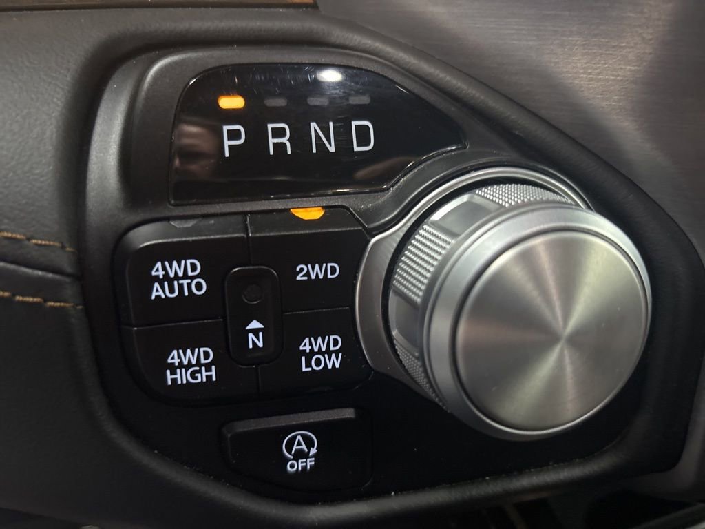 2023 RAM Ram 1500 Pickup Longhorn - Photo 24
