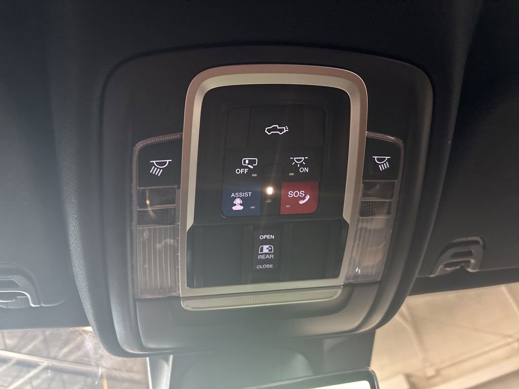 2023 RAM Ram 1500 Pickup Longhorn - Photo 33