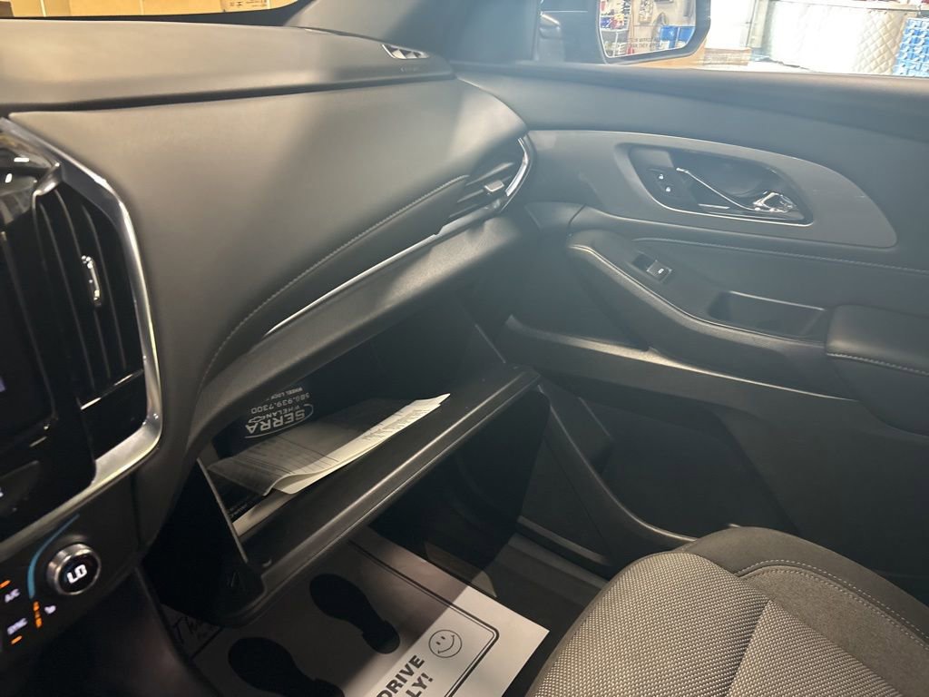 2023 Chevrolet Traverse 1LT - Photo 34