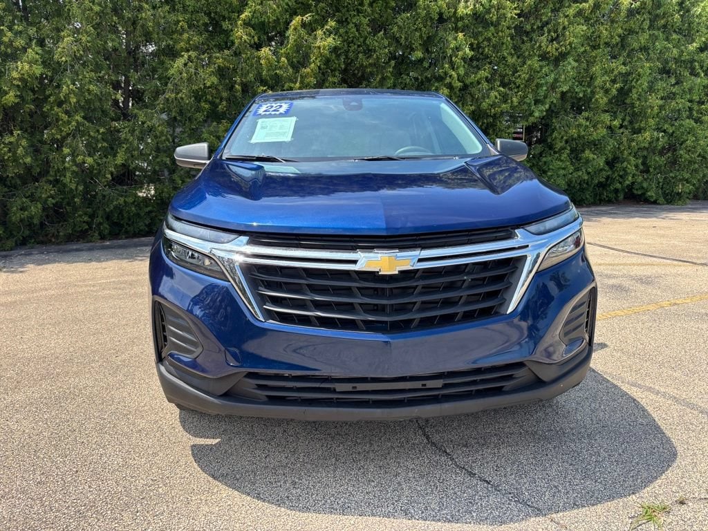 Used 2022 Chevrolet Equinox LS with VIN 3GNAXHEV6NS178943 for sale in Nappanee, IN