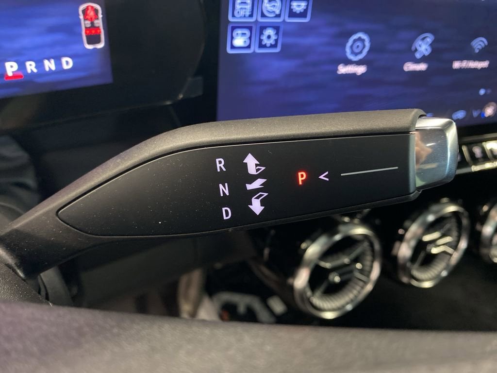 2024 Chevrolet Blazer EV Fleet - Photo 23