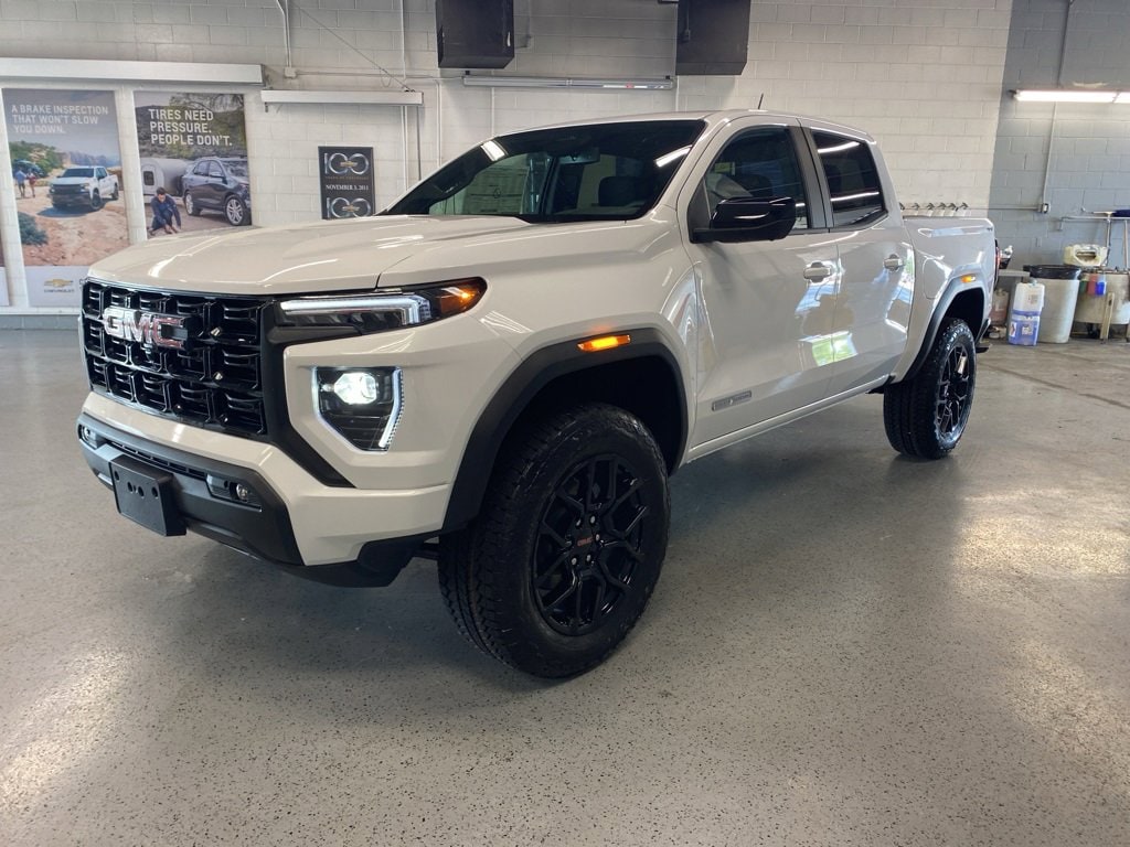 New 2025 GMC Canyon Elevation Truck