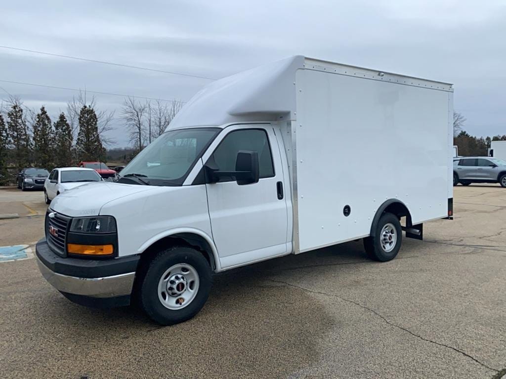New 2024 GMC Savana Cutaway 3500 1WT Cutaway Van