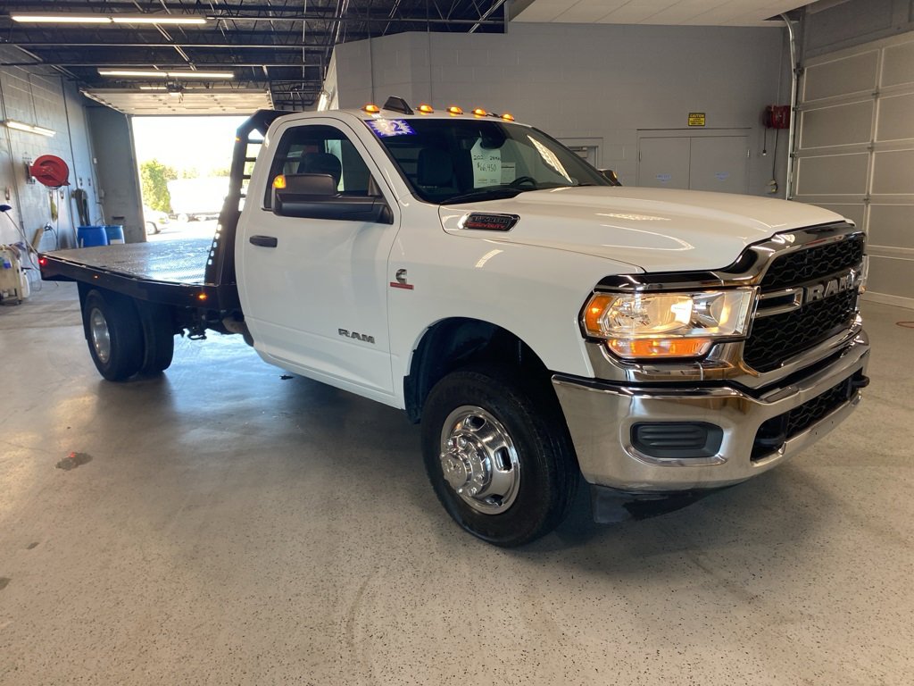 2022 RAM Ram 3500 Chassis Cab Tradesman's photo
