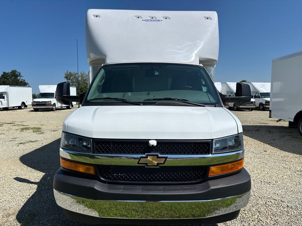  Chevrolet Express Cutaway 4500