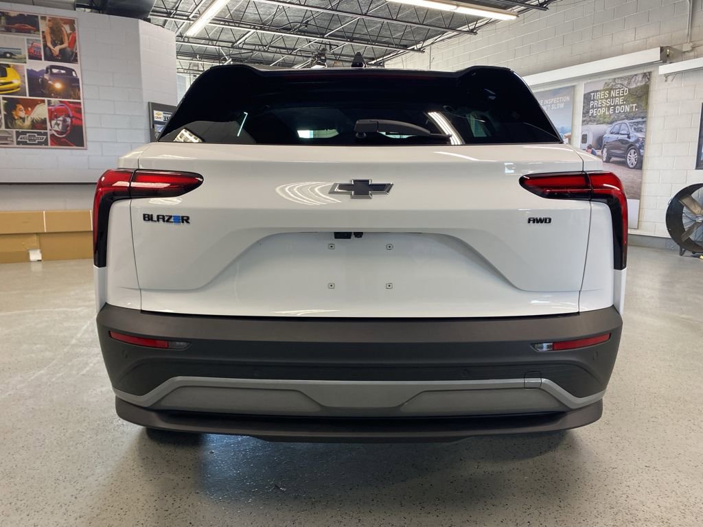 2024 Chevrolet Blazer EV Fleet - Photo 6