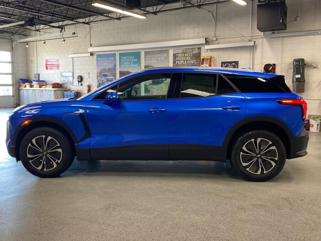 2025 Chevrolet Blazer EV photo 4