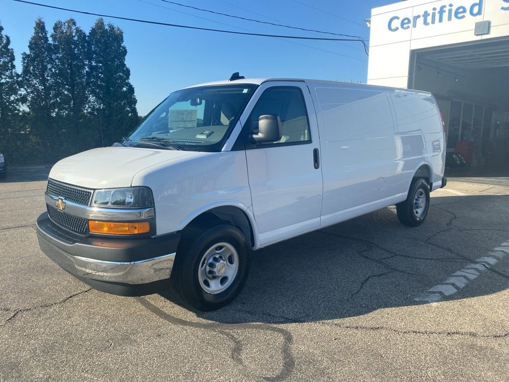 New 2025 Chevrolet Express Cargo 3500 WT Van