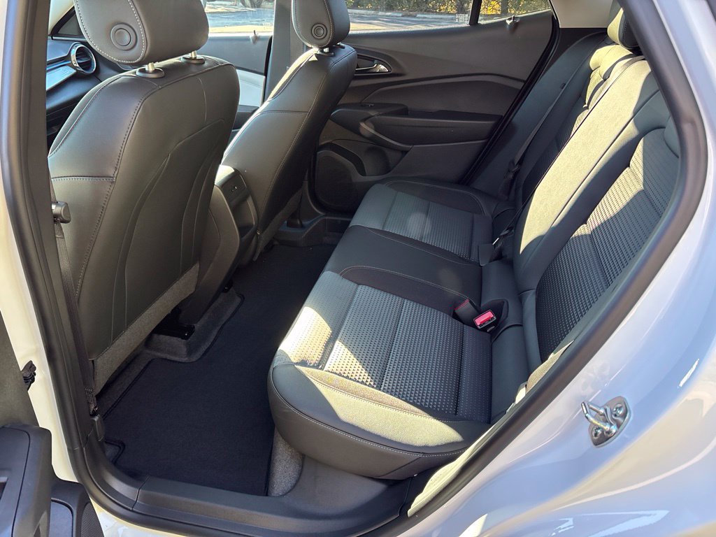 2026 Chevrolet Trax LT - Photo 21