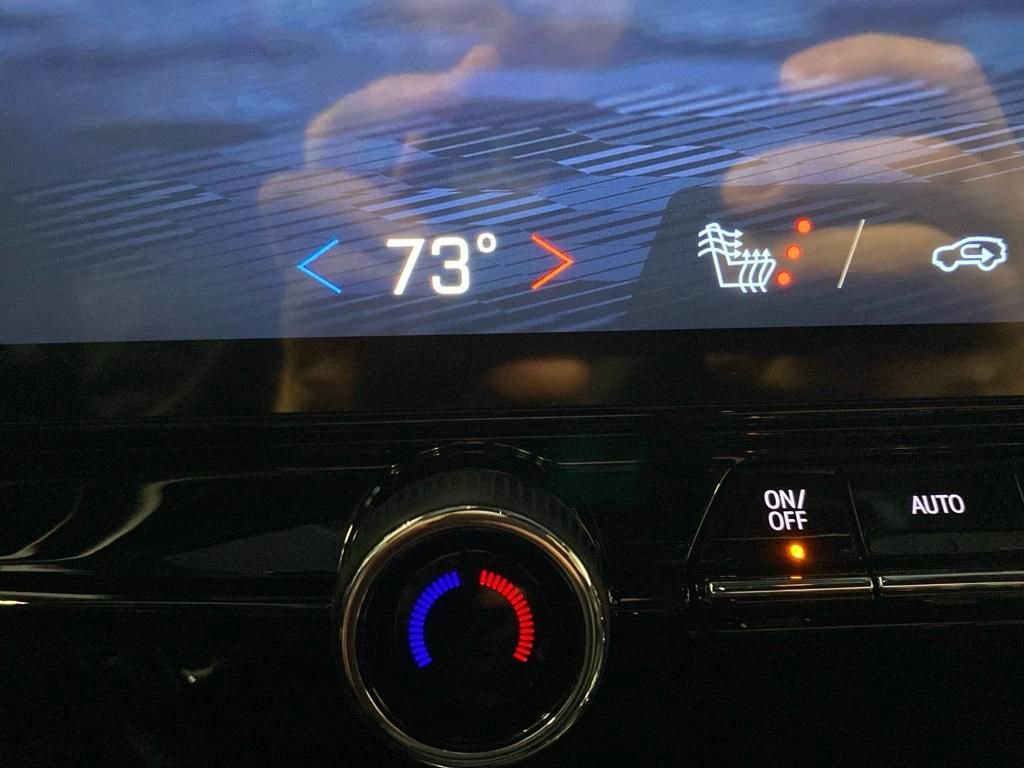 2025 Chevrolet Blazer EV LT - Photo 29