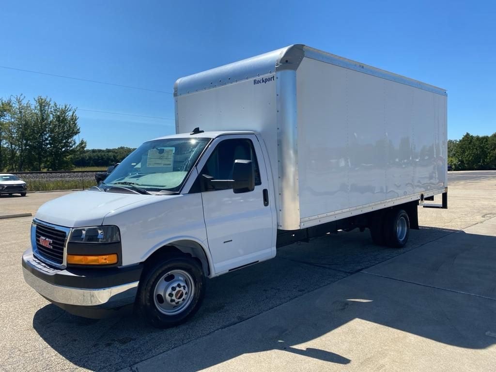 New 2024 GMC Savana Cutaway 3500 1WT Cutaway Van