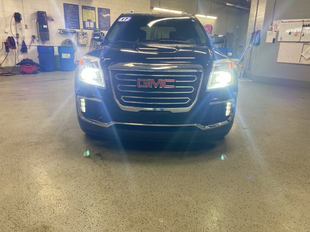 Used 2017 GMC Terrain SLT SUV