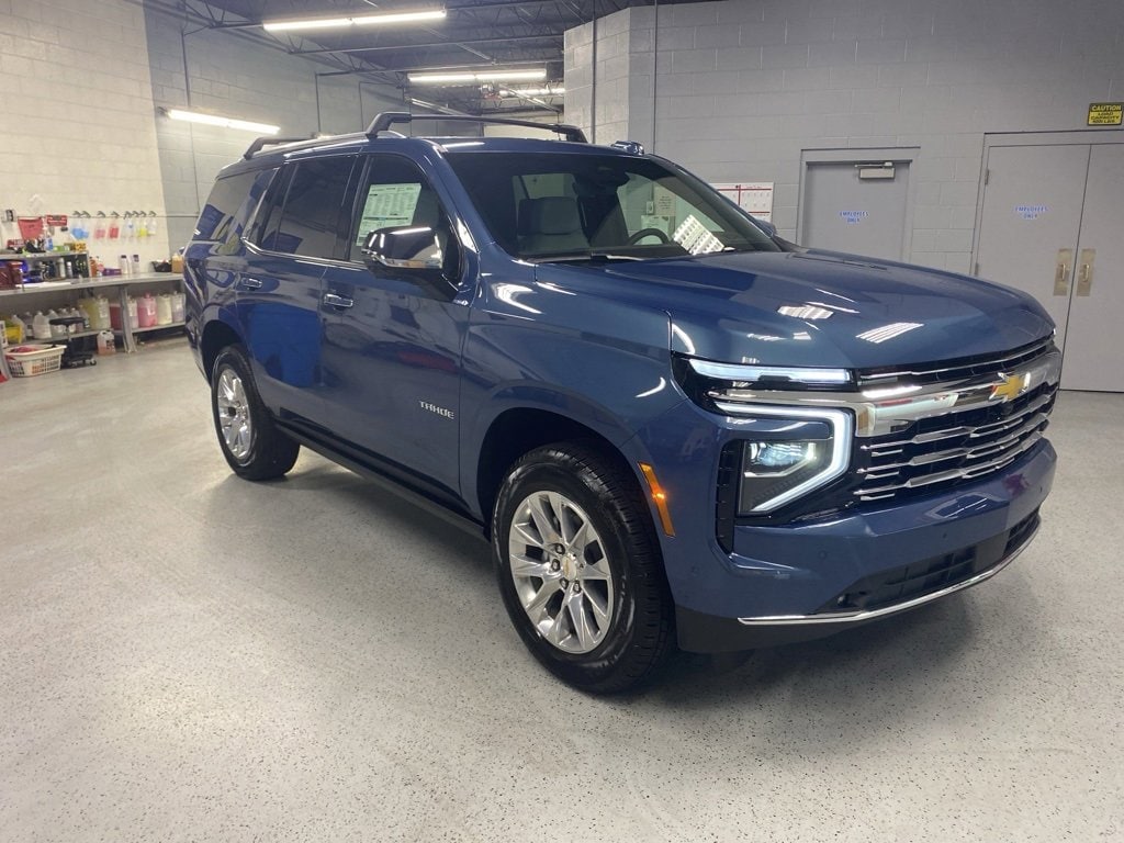 2026 Chevrolet Tahoe Premier's photo