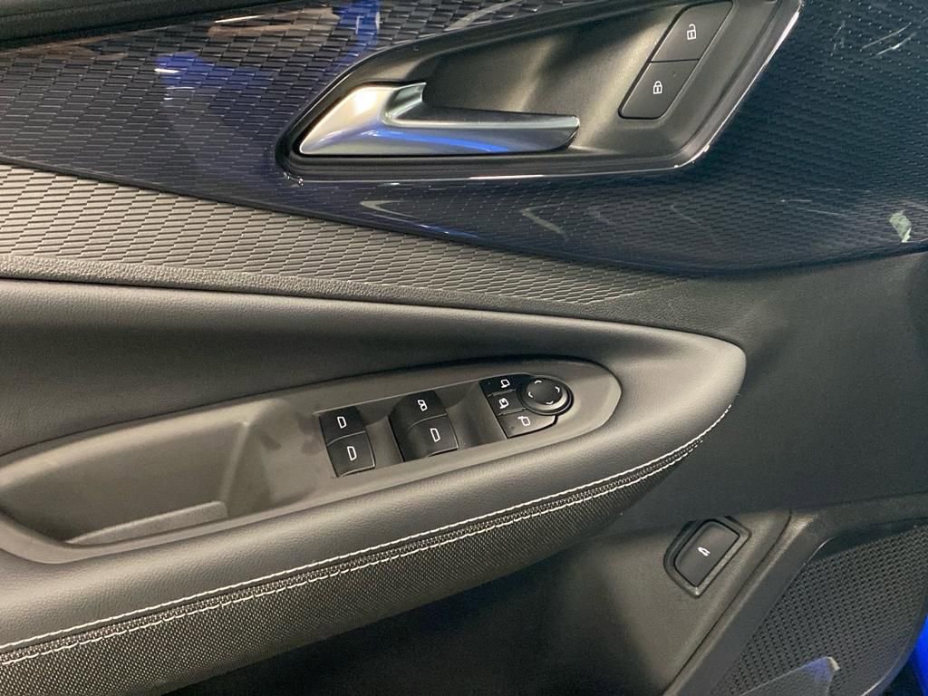 2025 Chevrolet Blazer EV LT - Photo 13