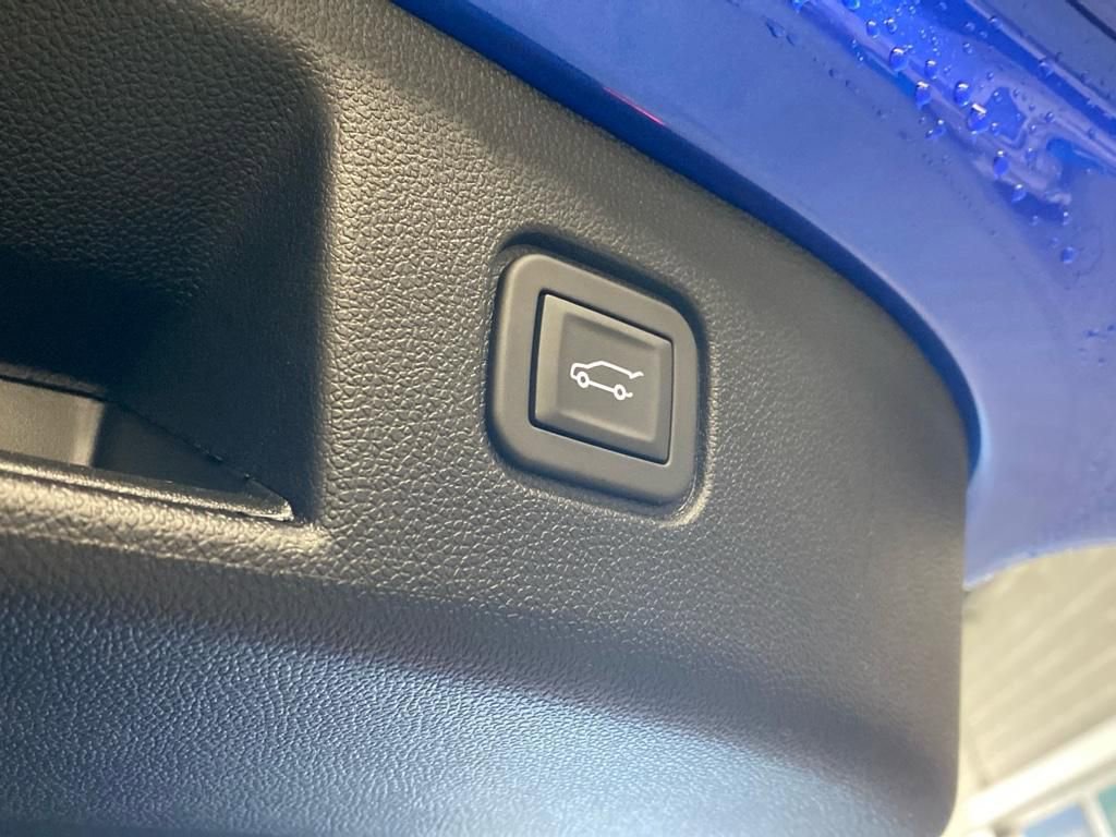 2025 Chevrolet Blazer EV LT - Photo 8