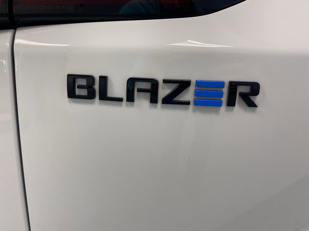 2024 Chevrolet Blazer EV Fleet - Photo 8