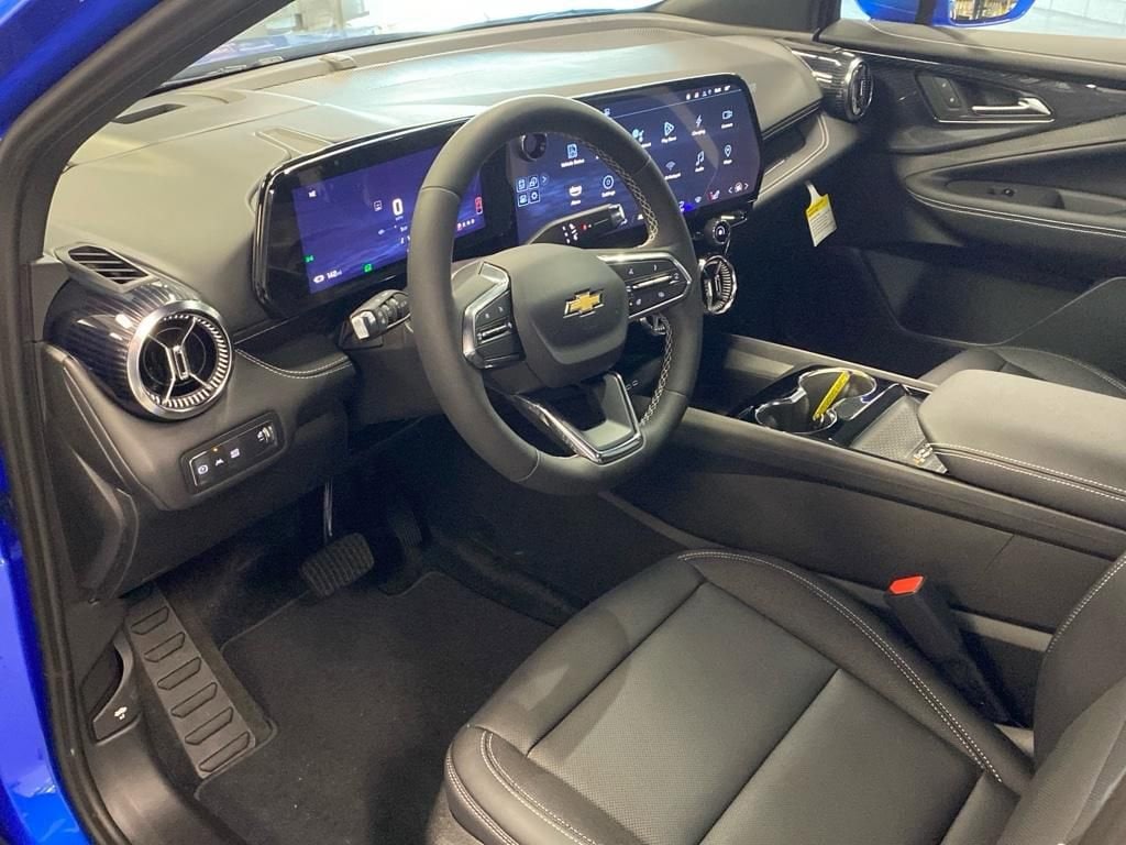 2025 Chevrolet Blazer EV LT - Photo 12