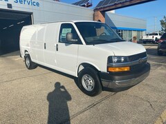 2025 Chevrolet Express Cargo 3500 WT Van