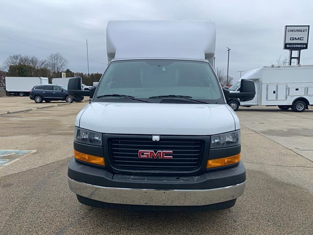 New 2024 GMC Savana Cutaway 3500 1WT Cutaway Van