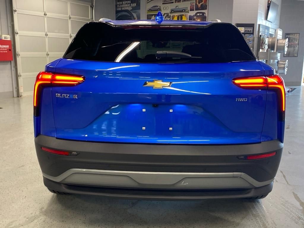 2025 Chevrolet Blazer EV LT - Photo 6