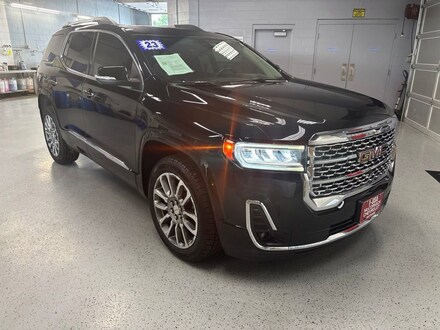 2023 GMC Acadia Denali SUV