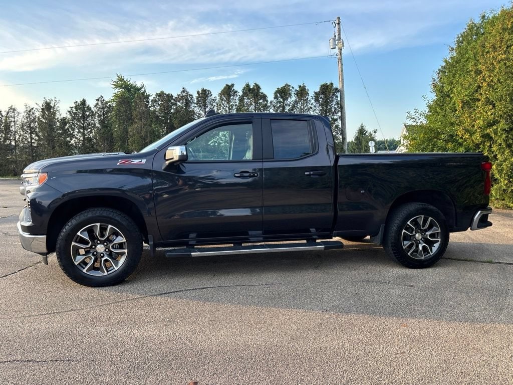 Used 2024 Chevrolet Silverado 1500 LT Truck