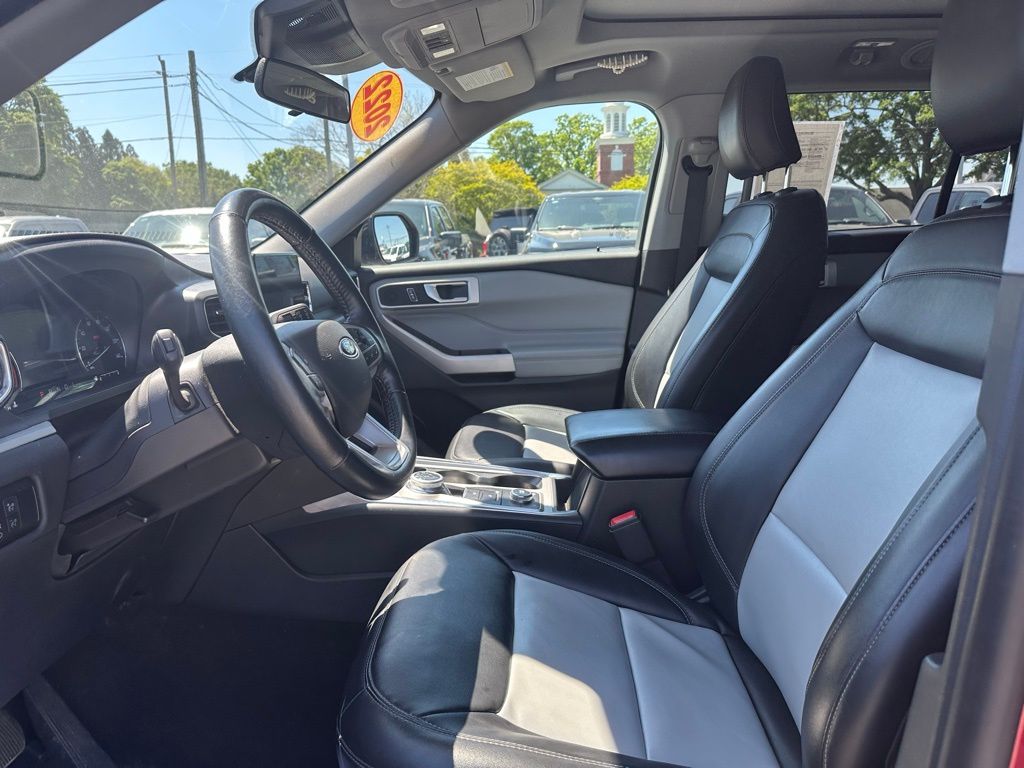 2022 Ford Explorer XLT - Photo 11