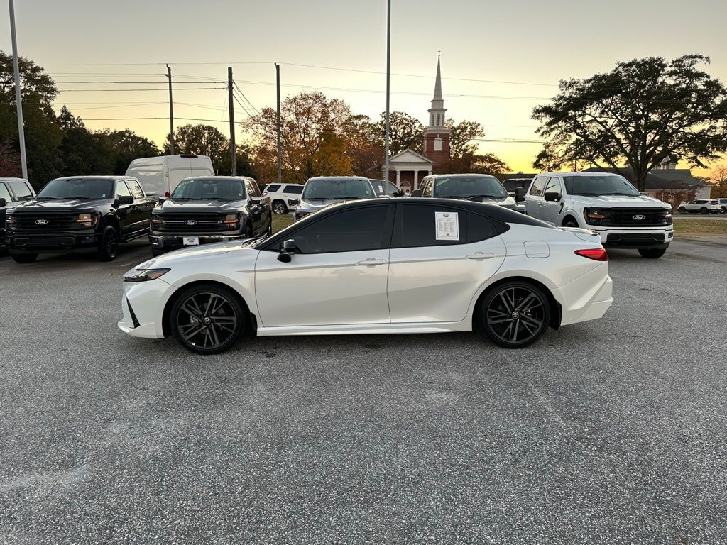 2025 Toyota Camry XSE photo 3