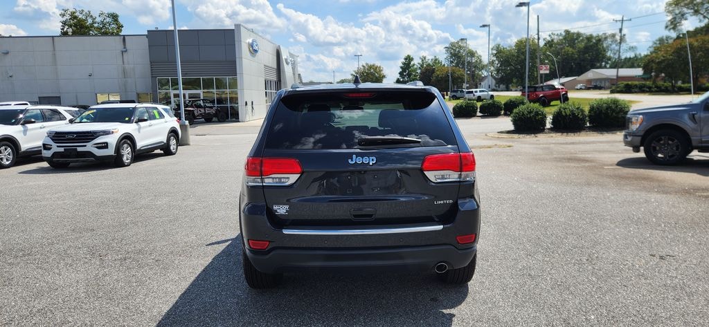 Used 2015 Jeep Grand Cherokee Limited 4x2 SUV