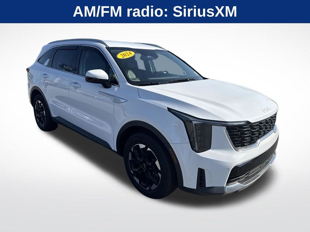 Used 2024 Kia Sorento S SUV