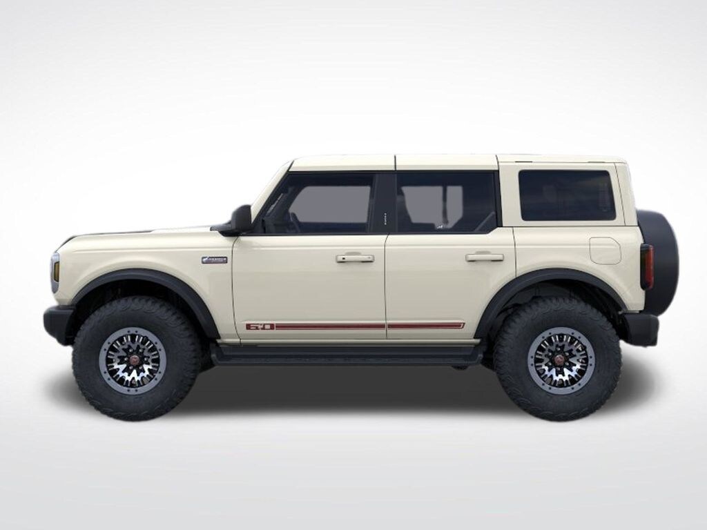 New 2026 Ford Bronco Outer Banks SUV