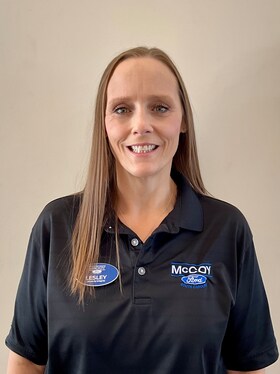 Staff member Lesley Monastesse from ID_499e6b