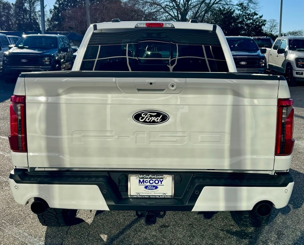 New 2024 Ford F-150 XLT Truck SuperCrew Cab