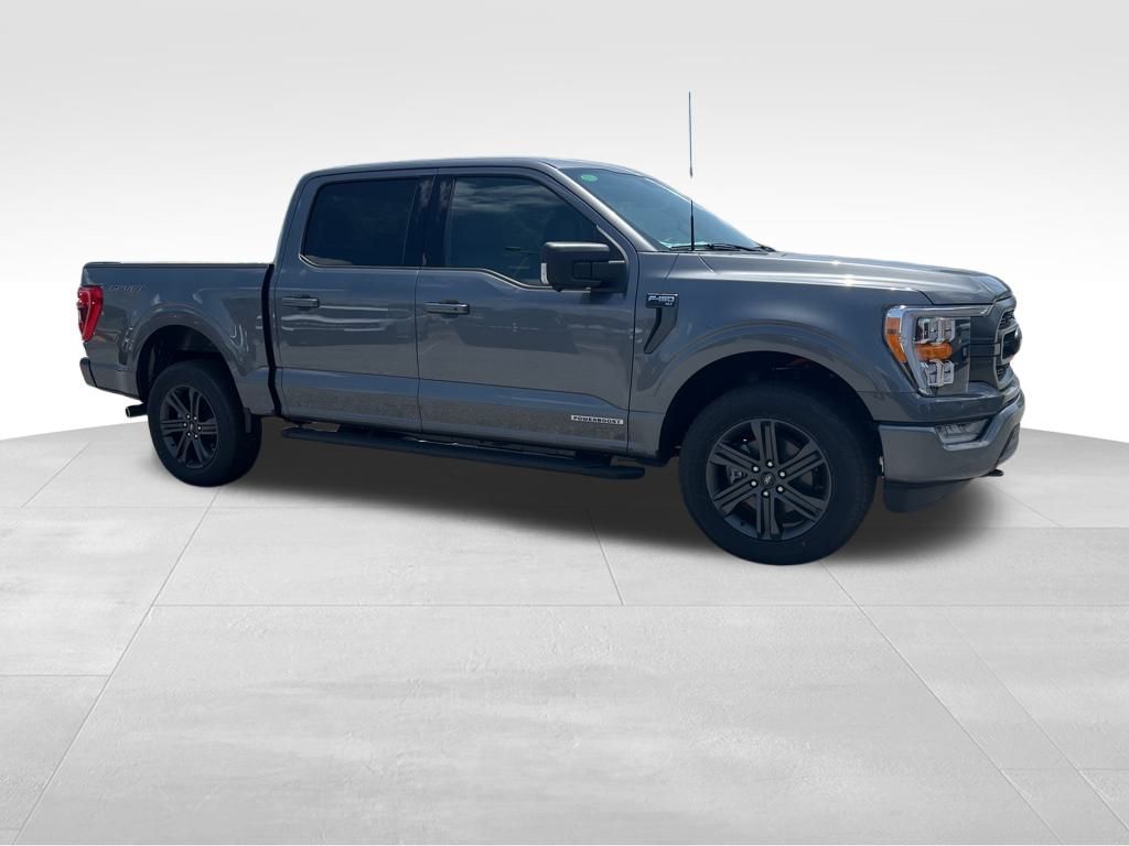 2023 Ford F-150 XLT photo 3