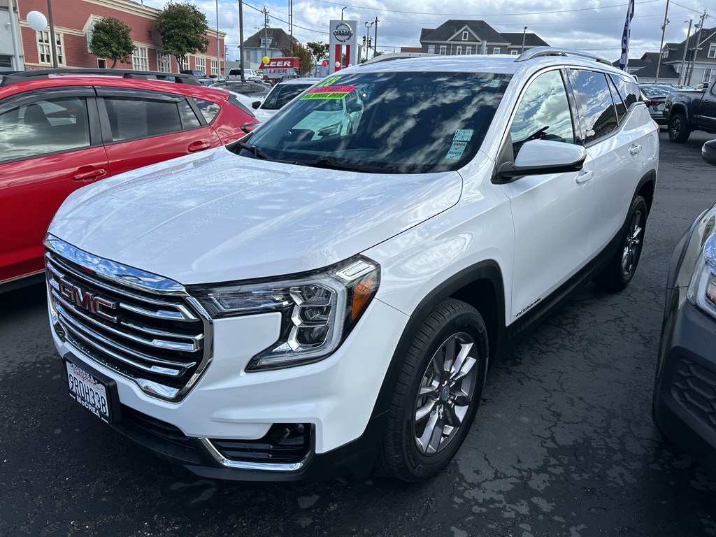 Used 2023 GMC Terrain SLT SUV