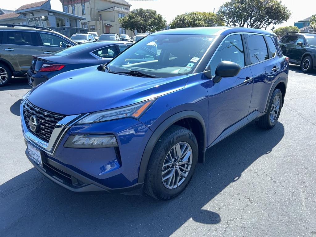 Used 2021 Nissan Rogue S with VIN 5N1AT3AB8MC801028 for sale in Eureka, CA