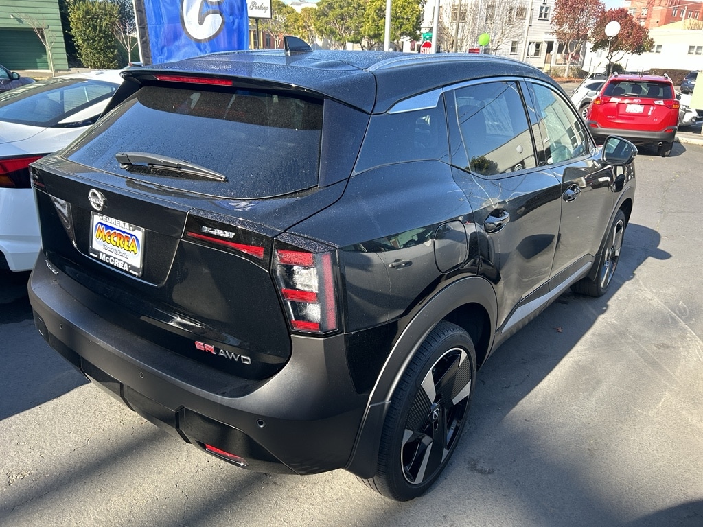 Used 2025 Nissan Kicks SR SUV