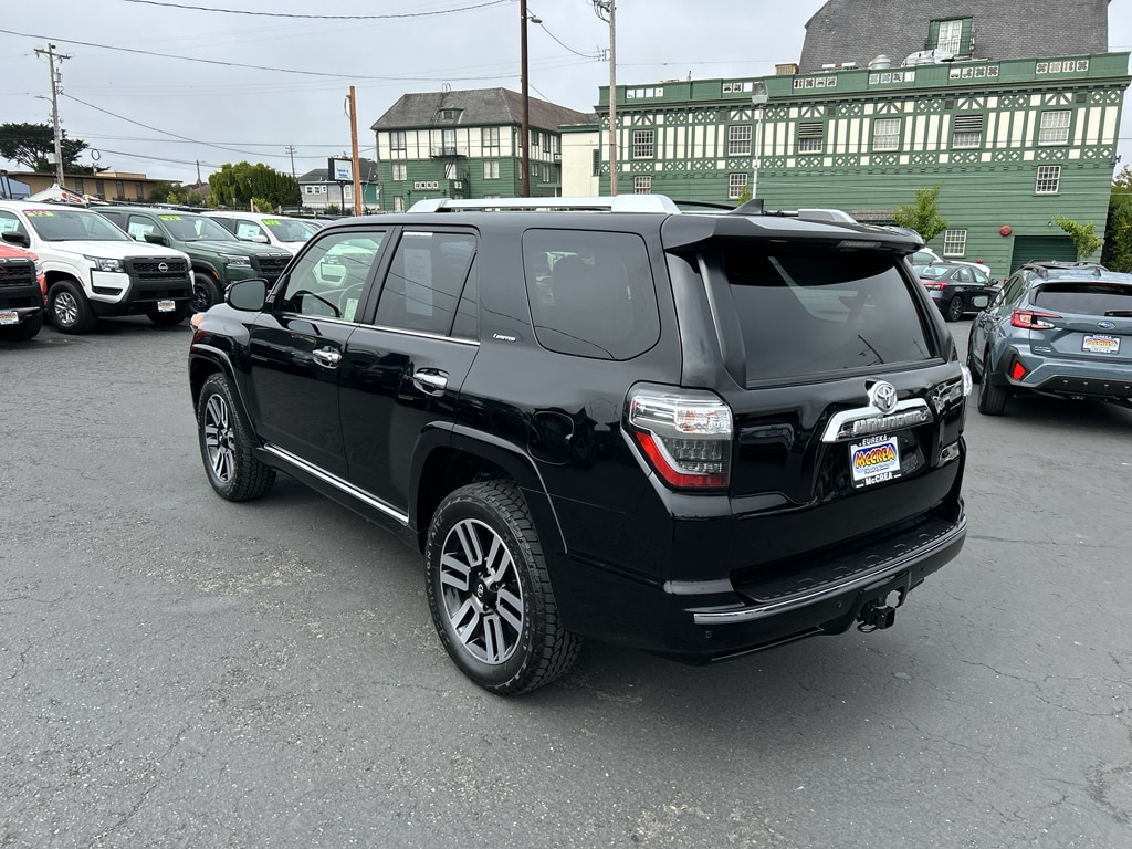 2022 Toyota 4Runner Limited - Photo 7