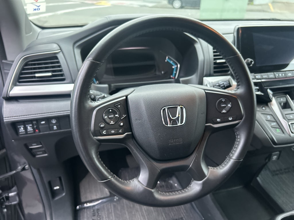 2024 Honda Odyssey EX-L - Photo 13