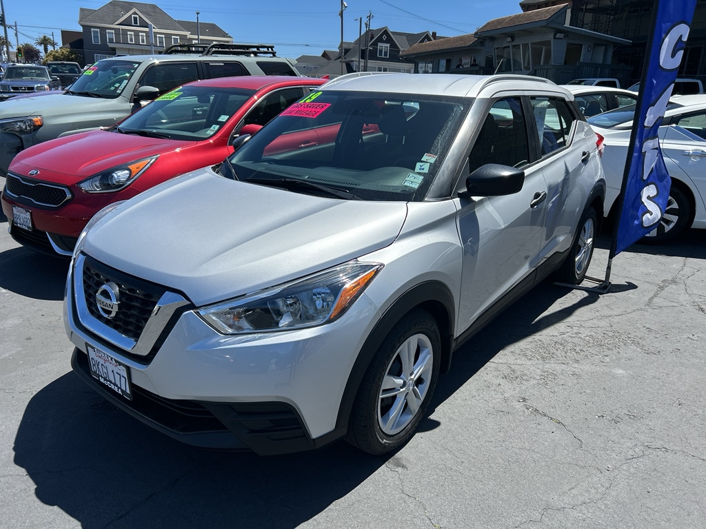 2019 Nissan Kicks 1.6 S's photo