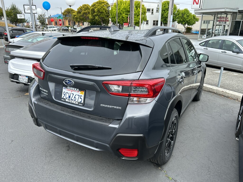 2023 Subaru Crosstrek Premium photo 2
