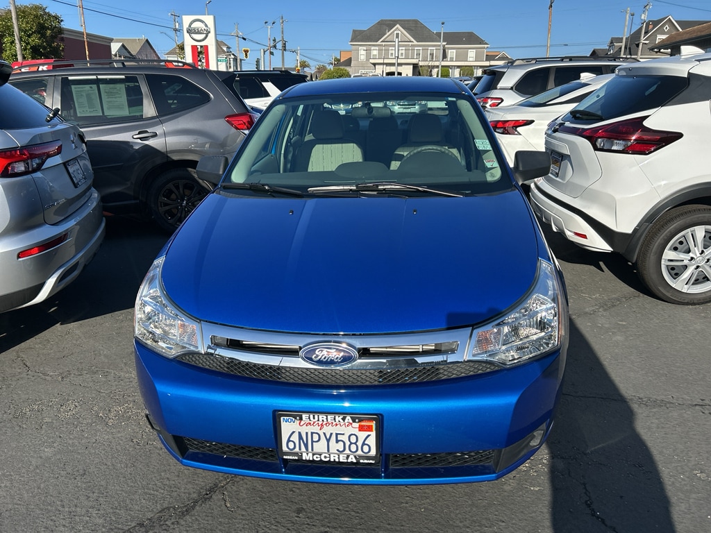 Used 2011 Ford Focus SE with VIN 1FAHP3FN2BW103820 for sale in Eureka, CA