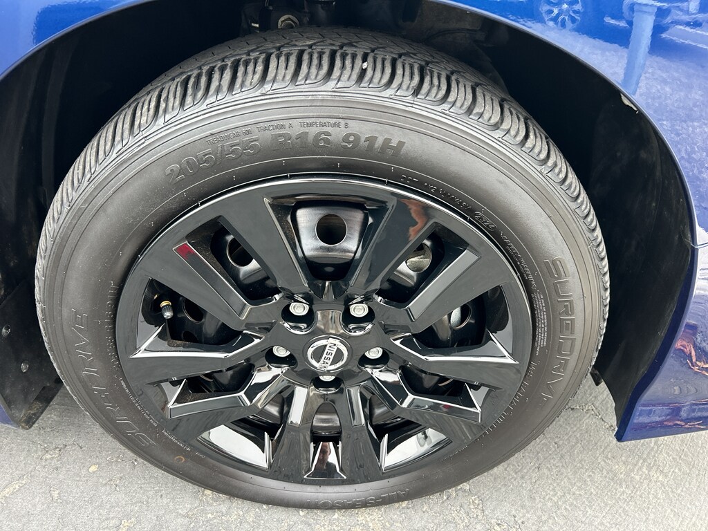 2023 Nissan Leaf S photo 4