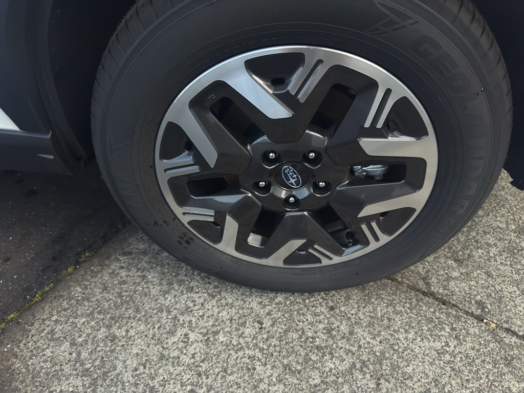 2026 Subaru Forester Premium - Photo 9