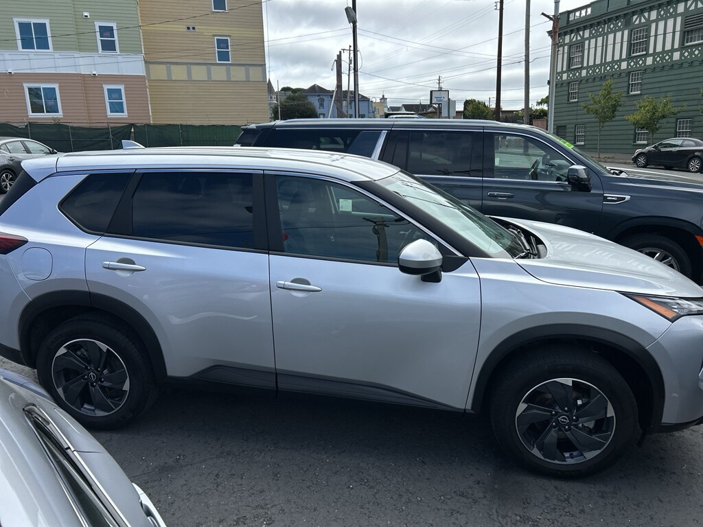 Used 2025 Nissan Rogue SV SUV