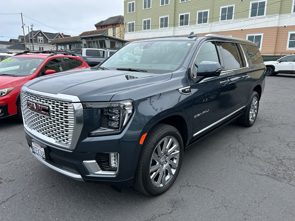 Used 2021 GMC Yukon XL Denali SUV