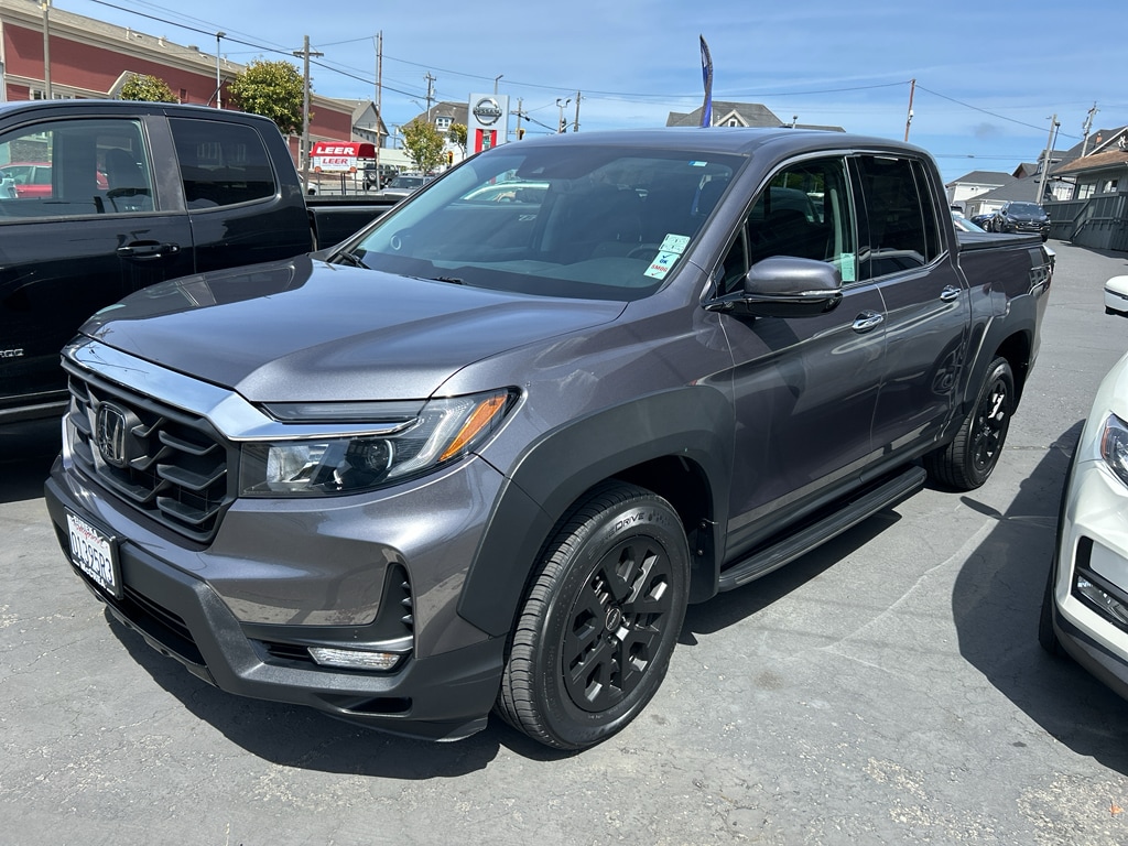 2023 Honda Ridgeline RTL-E AWD's photo