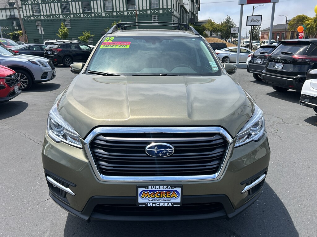 2022 Subaru Ascent Limited photo 2