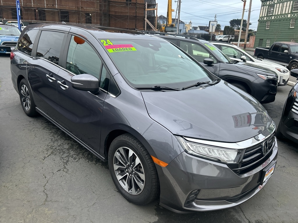 Used 2024 Honda Odyssey EX-L Van